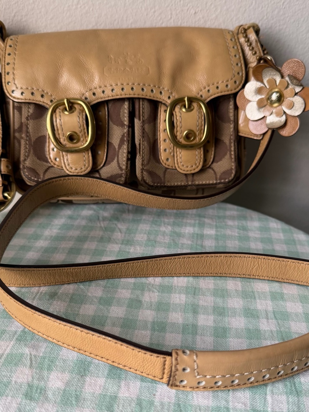 RARE Coach Bleecker Tan & Brown Signature Double Pocket Flap Flower Bag